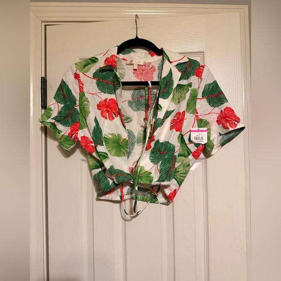 WAYF Tropical Leaf and Floral Print Wrap Shirt - Picture 2 of 4